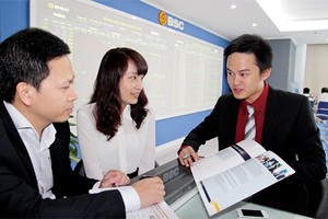 Năm 2013, 200.000 tỷ đồng vốn huy động qua TTCK